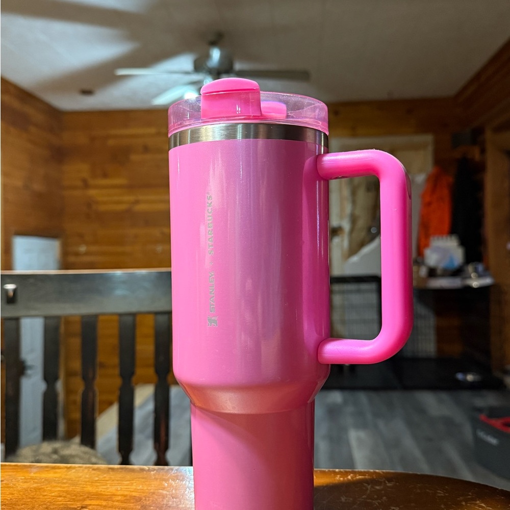Glitter Pink Stanley + Starbucks 40oz